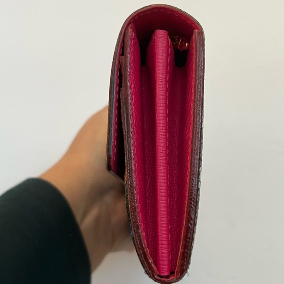 Louis Vuitton Murakami monogram Multicolore Sarah Wallet in Black Canvas - Picture 6 of 9